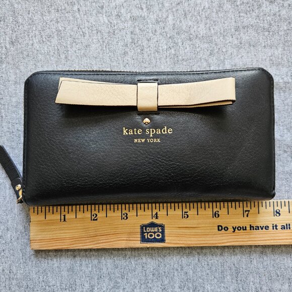 Kate Spade Zip Around Leather Wallet Organize Black White Bow Gold Accents - Picture 2 of 16